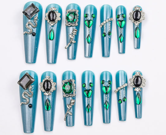 NAPN58 - Emerald Royal Serpent